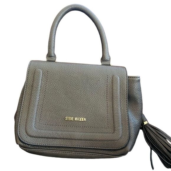 Steve Madden Gray Faux Leather Medium Front Flap Crossbody Bag Tassel Purse - Picture 1 of 10